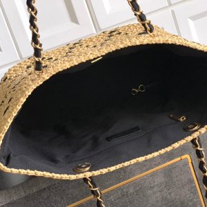 CC Logo Shopper Bag With Chain 23cm Beige Black Raffia GHW