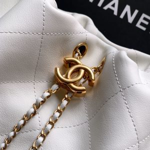 Chanel 26C Hobo Bag White Cowhide GHW 272332
