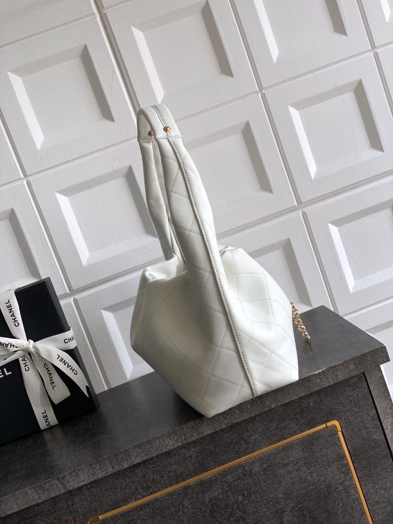 Chanel 26C Hobo Bag White Cowhide GHW 272332
