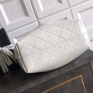 Chanel 26C Hobo Bag White Cowhide GHW 272332