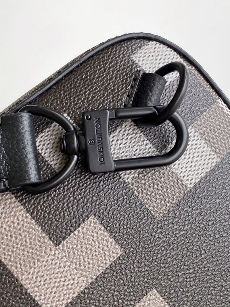 img_d85368cf_20250618_a1750232306405_3580_jpg Lv Avenue Slingbag Black Damoflage Black Canvas- Black Metal