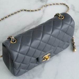 CLASSIC FLAP BAG MINI RECTANGE 20 ROCK GRAY LAMBSKIN GOLD HARDWARE