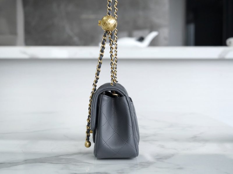 CLASSIC FLAP BAG MINI RECTANGE 20 ROCK GRAY LAMBSKIN GOLD HARDWARE
