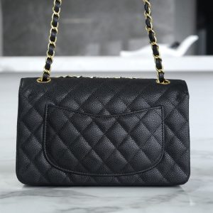 CLASSIC FLAP 23 BLACK CAVIAR GOLD HARDWARE