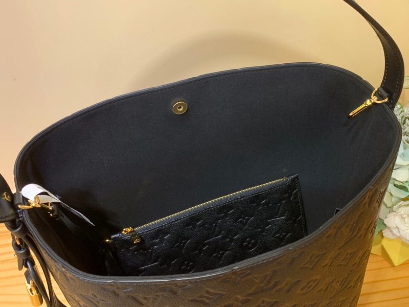 img_e0e5a069_20250316_i1742058814778_611_0_8_jpg LV All In Sn Black Monogram Empreinte Leather 205348