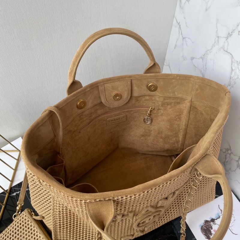 CC 25 Deauville Tote Bag 38cm Beige Crochet Suede