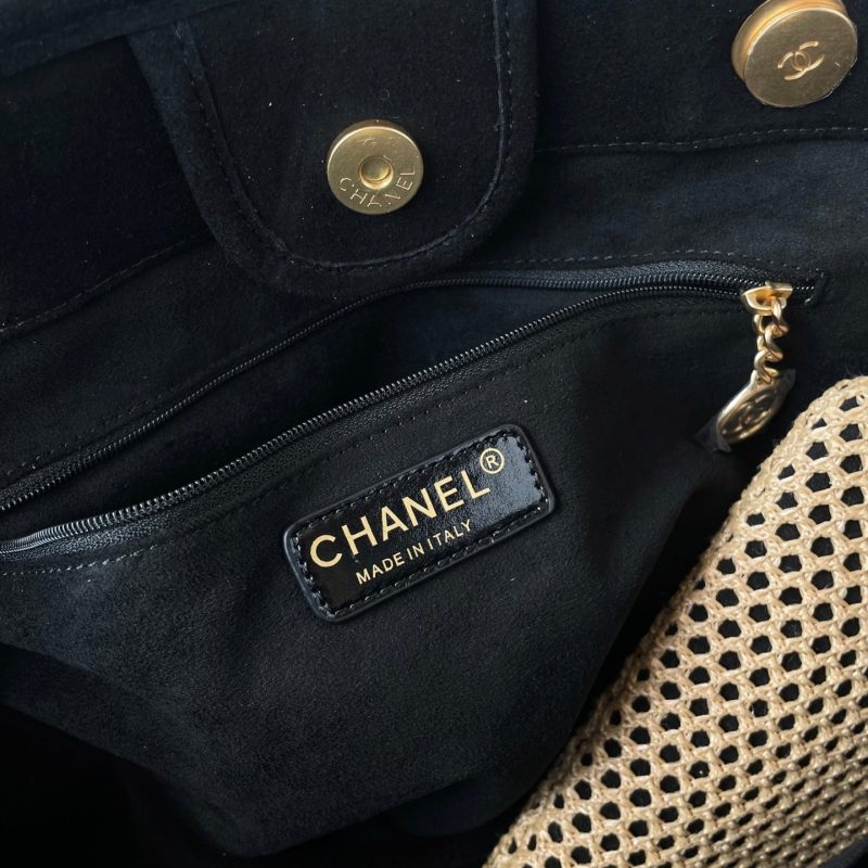 CC 25 Deauville Tote Bag 38cm Beige Black Crochet Suede