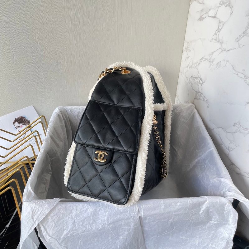 CC 25C Hobo Bag 30cm Black White Lambskin Gold Hardware
