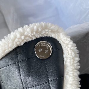 CC 25C Hobo Bag 30cm Black White Lambskin Silver Hardware