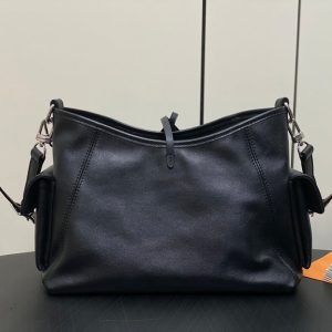 CARRY ALL PM 33.5 BLACK CLAFSKIN SILVER CHAIN