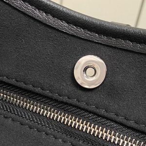 CARRY ALL PM 33.5 BLACK CLAFSKIN SILVER CHAIN