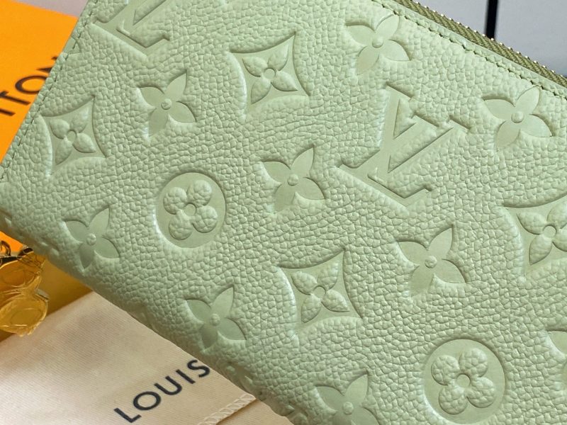 LV × TM Zipper Wallet Green Gold Leather 329877