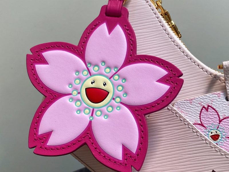 img_e8675cc7_20250508_i1746712142831_3780_0_8_jpg_dbff0bc3-48a0-470a-a070-d33d301fc6ef Marellini LV x TM Bag 19cm Pink Epi Leather 334109