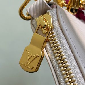 img_e8675cc7_20250508_i1746712142831_974_0_7_jpg_cf352478-55f8-4e51-8c4f-f1c7b18e08d6 Marellini LV x TM Bag 19cm Pink Epi Leather 334109