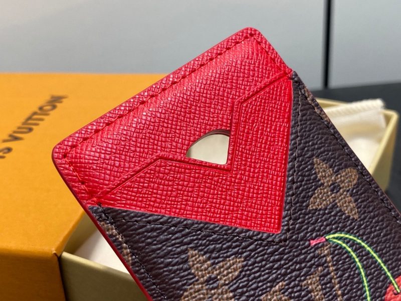 img_e8675cc7_20250524_i1748022148797_5330_0_8_jpg LV x TM Porte-Cartes Magnet Brown Red Monogram Canvas