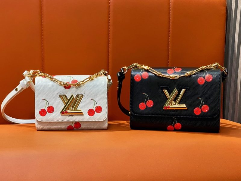 LV Twist 19cm Cherry Bag Epi Leather 338136
