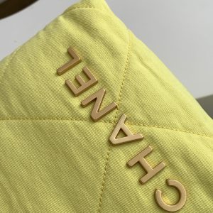 img_ecb71349_20241118_i1731917781_693_5_jpg_f20ac8a1-a406-4f75-ad3f-3cccb8d46bf4 Chanel 25 Hobo Bag 20cm Yellow Canvas 324801