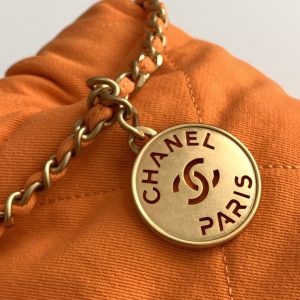 img_ecb71349_20241118_i1731917807_407_0_jpg_4155d126-0437-4746-86b7-2cb9b5b40ddc Chanel 25 Hobo Bag 20cm Orange Canvas 324802