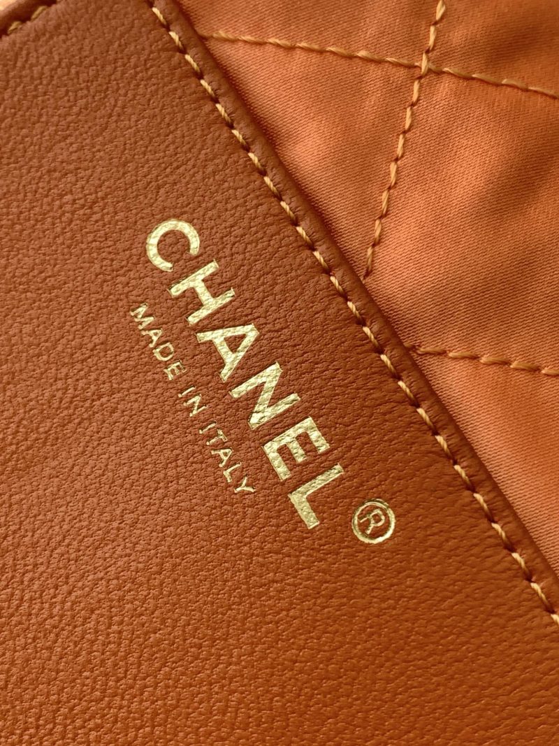 img_ecb71349_20241118_i1731917808_3453_7_jpg_39265e66-8e8e-47db-a41a-f79c8ee4c223 Chanel 25 Hobo Bag 20cm Orange Canvas 324802