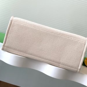 img_ecb71349_20250112_i1736659592412_6984_0_3_jpg CC 25C ToTe Bag Beige Navy Blue Canvas Fabric 238518