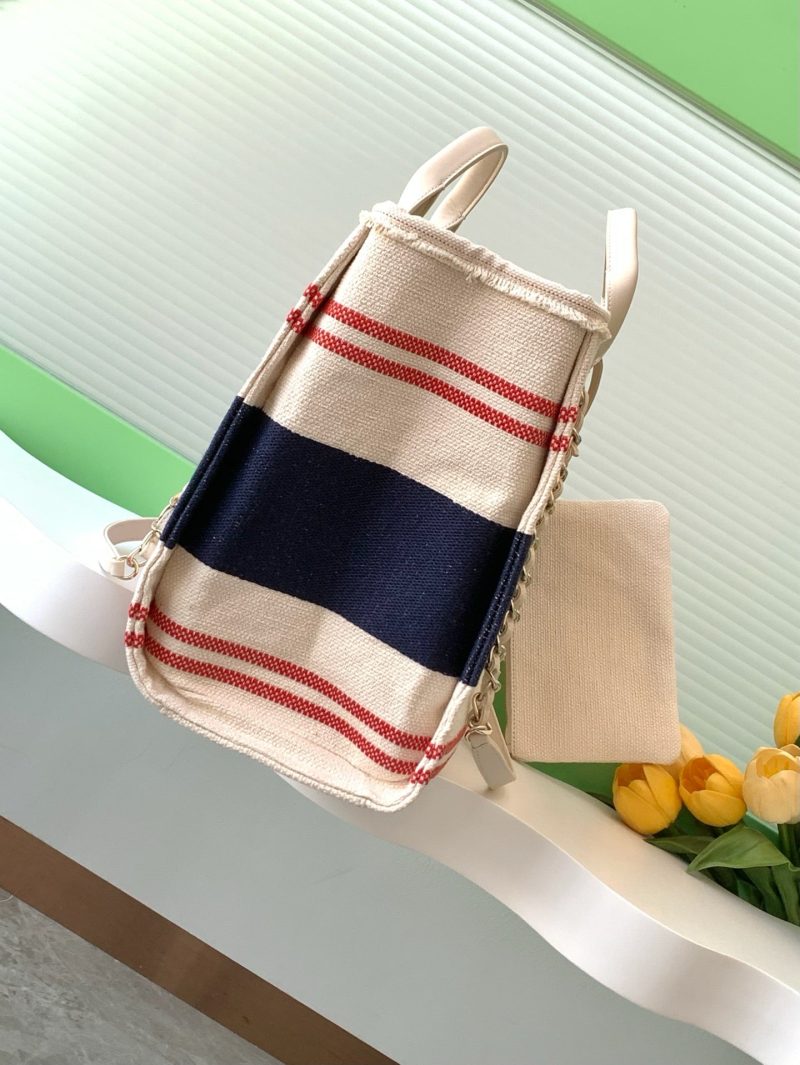 img_ecb71349_20250112_i1736659593179_9682_0_1_jpg CC 25C ToTe Bag Beige Navy Blue Canvas Fabric 238518