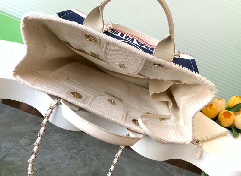 img_ecb71349_20250112_i1736659593442_5512_0_8_jpg CC 25C ToTe Bag Beige Navy Blue Canvas Fabric 238518