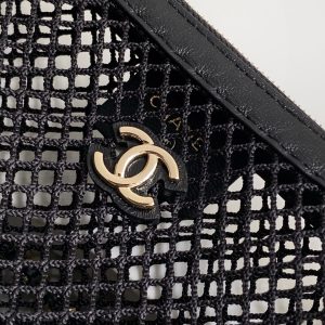 cc 25S Black Clutch Bag With Chain