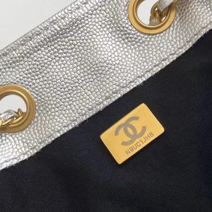 img_ecb71349_20250501_i1746078993124_3738_0_8_jpg CC 25C Hobo Bags 40cm Silver Metalic Grained Calfskin