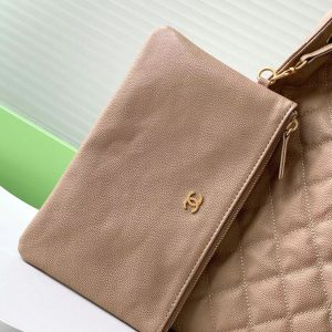 CC 25C Hobo Bags 40cm Brown Grained Calfskin