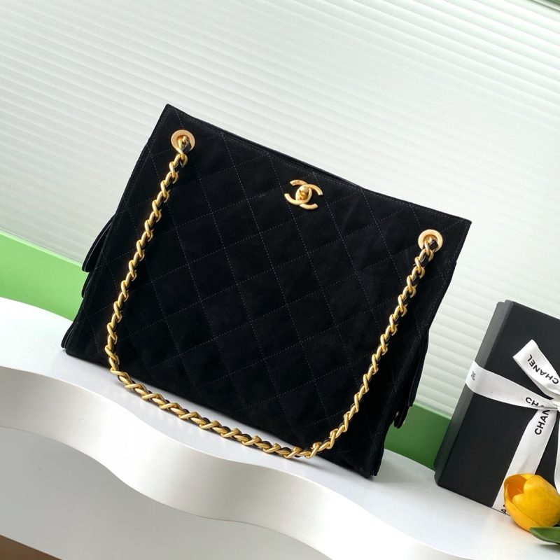 CC 25C Hobo Bag 31cm Black Matelasse Suede