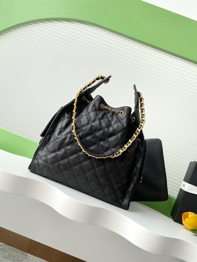 CC 25C Hobo Bags 40cm Black Grained Calfskin