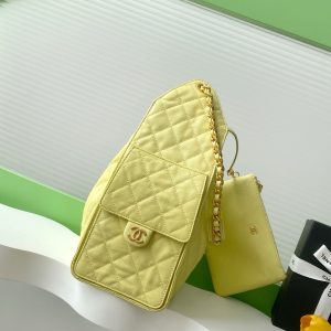 CC 25C Hobo Bags 40cm Lime Grained Calfskin