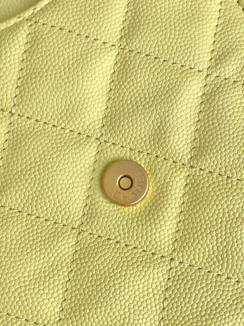 CC 25C Hobo Bags 40cm Lime Grained Calfskin