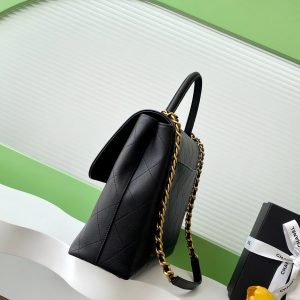 cc 25S Vintage Flap Bag 37cm Top Handle Black Calfskin