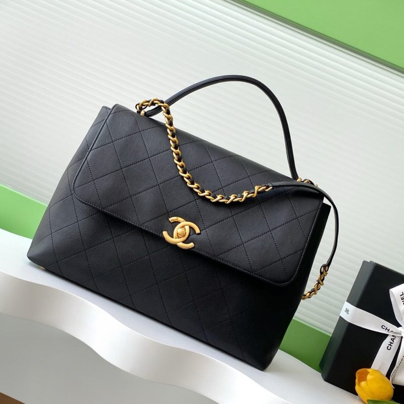 cc 25S Vintage Flap Bag 37cm Top Handle Black Calfskin