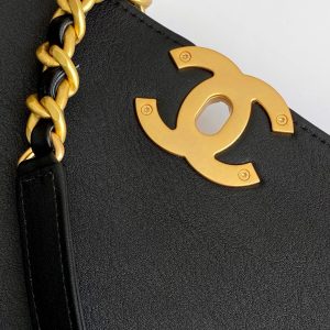 cc 25S Vintage Flap Bag 37cm Top Handle Black Calfskin