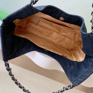 Chanel 25 Tote Bag Navy Blue 48cm Denim Leather 289494