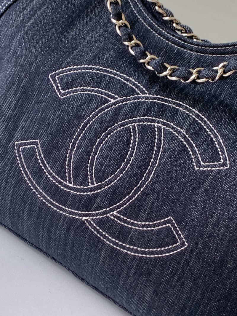 Chanel 25 Tote Bag Navy Blue 48cm Denim Leather 289494