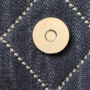 Chanel 25 Bag Navy Blue 40cm Denim Fabric 289495