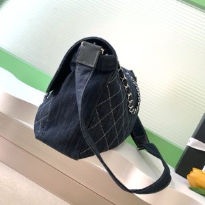 Chanel 25 Bag Navy Blue 40cm Denim Fabric 289495