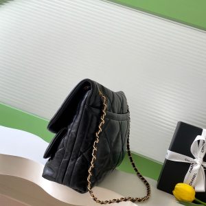 Chanel 25K Bag 45cm Black Gold Sheepskin 293990