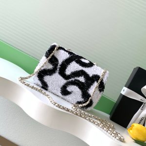 img_ecb71349_20251022_i1761108779507_5151_0_2_jpg CC 2025 Flap Bag Silver Black Sequin 298202