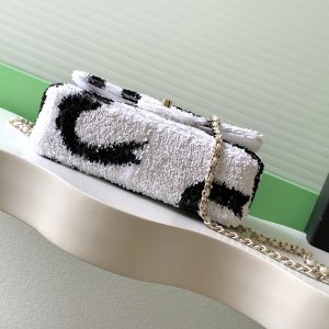 img_ecb71349_20251022_i1761108779519_7310_0_3_jpg CC 2025 Flap Bag Silver Black Sequin 298202