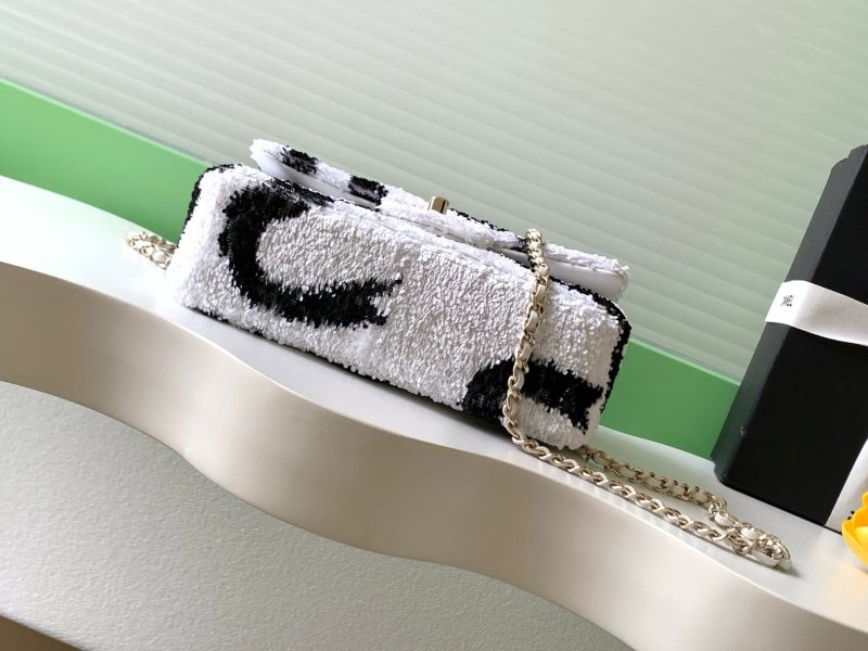 img_ecb71349_20251022_i1761108779519_7310_0_3_jpg CC 2025 Flap Bag Silver Black Sequin 298202