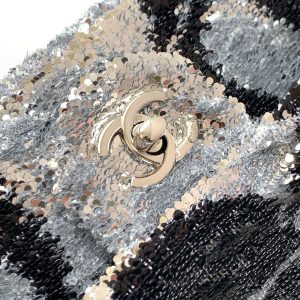 img_ecb71349_20251022_i1761108801241_7899_0_4_jpg CC 2025 Flap Bag Black Silver Sequin 298201