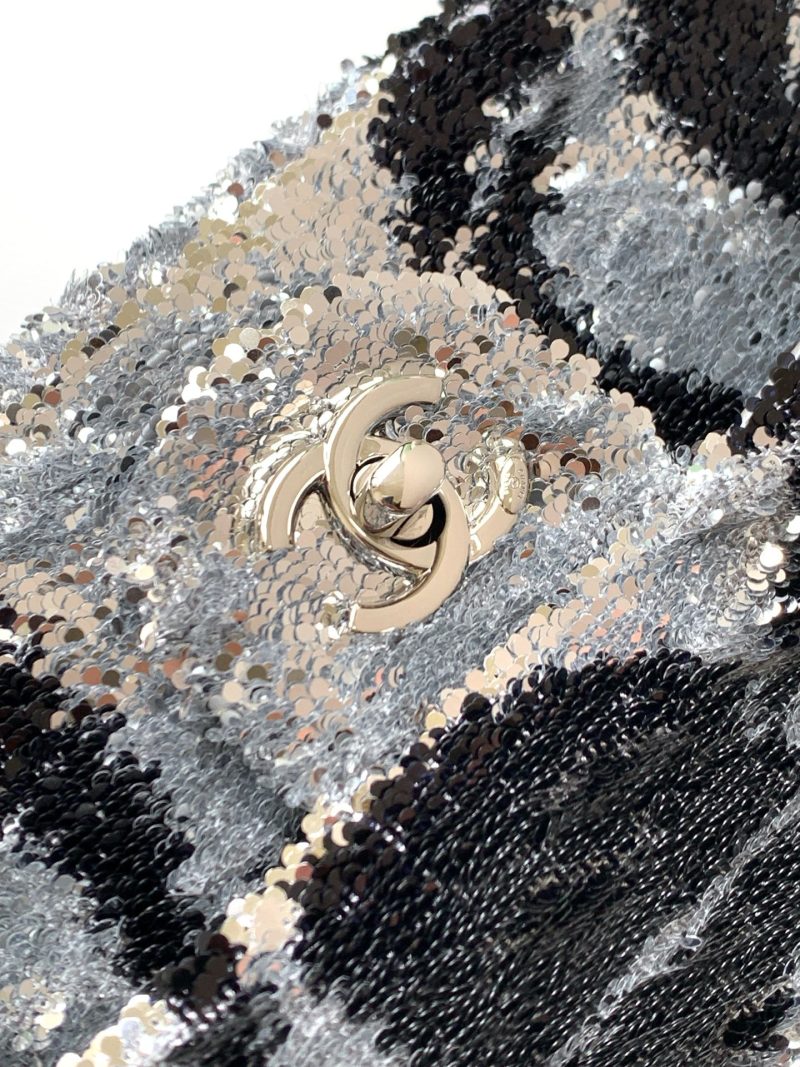 img_ecb71349_20251022_i1761108801241_7899_0_4_jpg CC 2025 Flap Bag Black Silver Sequin 298201
