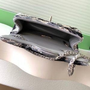 img_ecb71349_20251022_i1761108802672_8064_0_7_jpg CC 2025 Flap Bag Black Silver Sequin 298201