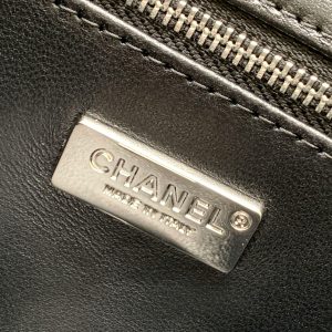 img_ecb71349_20251022_i1761108823513_8595_0_8_jpg CC 2025 Flap Bag Black White Sequin 298200