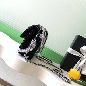 img_ecb71349_20251022_i1761108823876_7453_0_1_jpg CC 2025 Flap Bag Black White Sequin 298200
