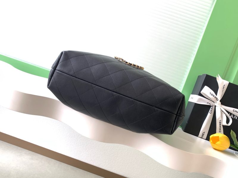 CC 2025 Hobo Bag 45cm Black Calfskin 311196